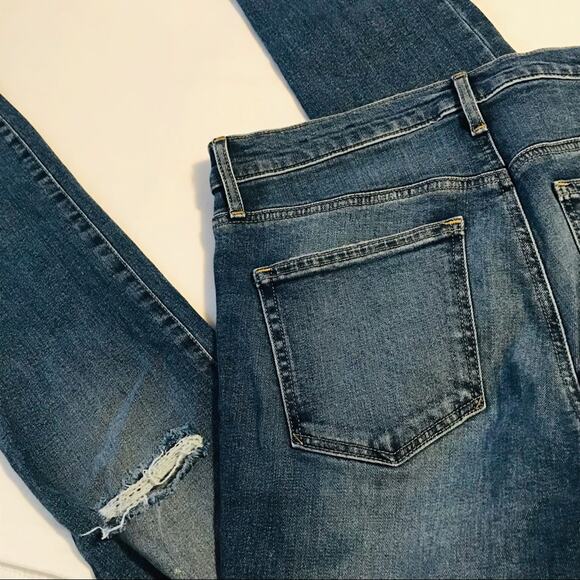 Gap True Skinny Distressed Skinny Jeans - Picture 3 of 5